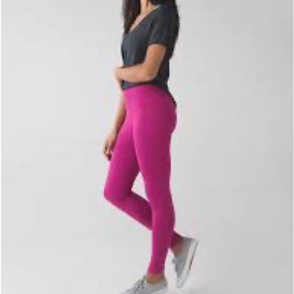 Lululemon Zone In Tight Raspberry Size 8 But Don’… - image 5